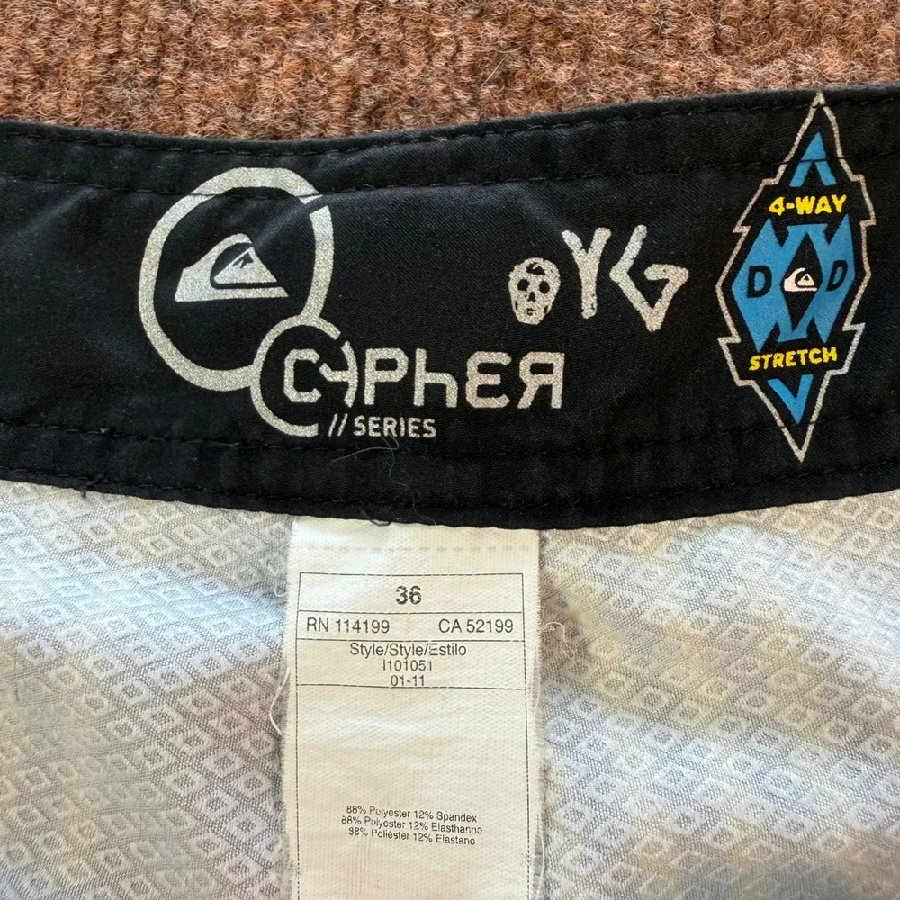 Quiksilver Cypher Series Board Shorts Mens 36 Multi Color Glitch 4-Way Stretch